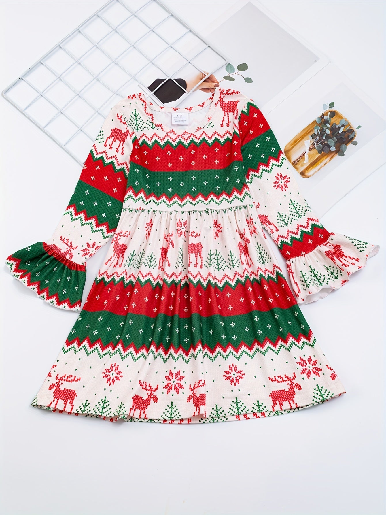 Whimsical Graphic Print Long Sleeve Party Dress for Girls - Soft, Comfortable, and Adorable for Fall and Christmas Celebrations - Perfect Gift for Little Ones