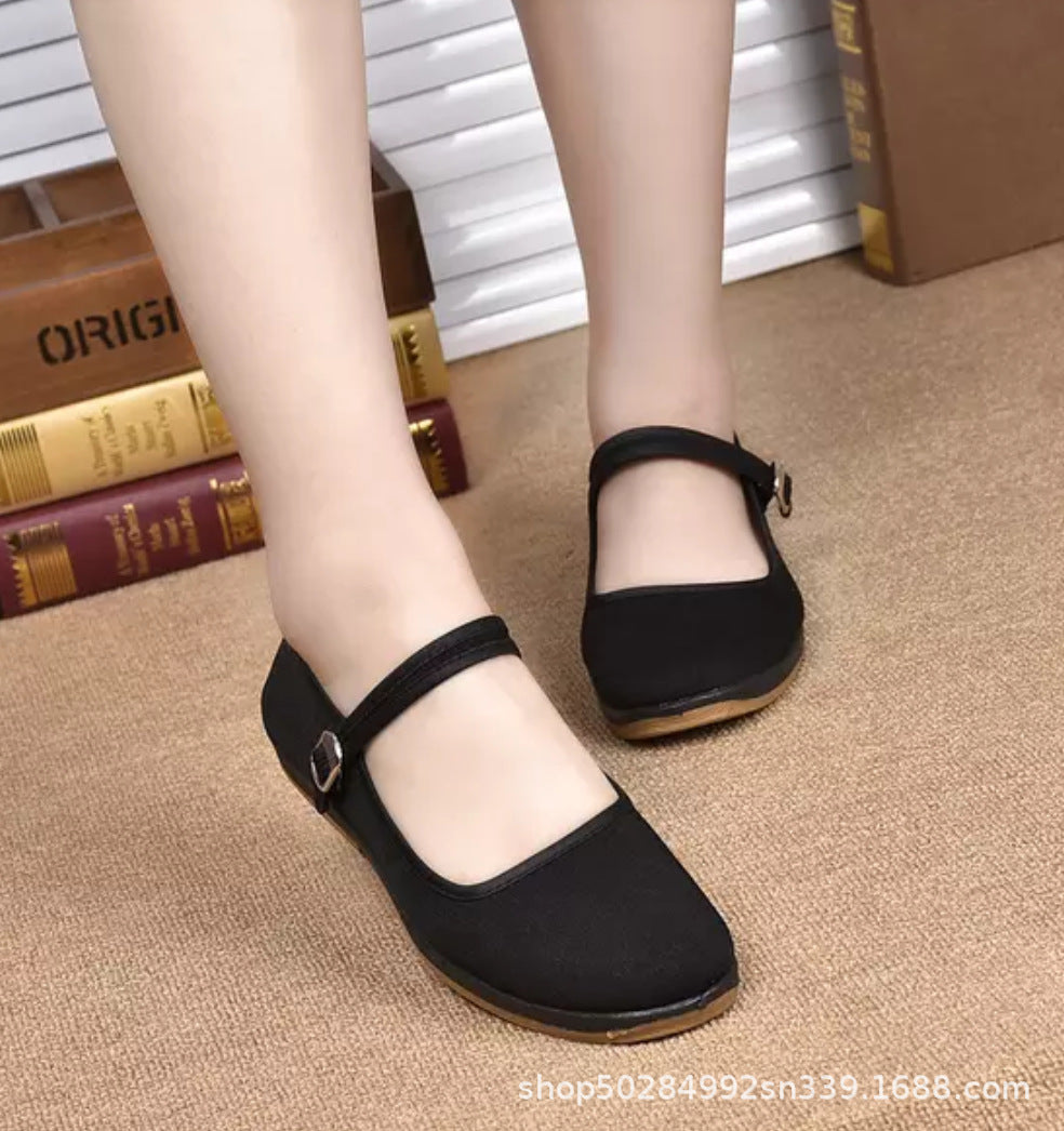 ZllKl Hotel Work Shoes Women's Black Old Beijing Cloth Shoes Soft Bottom Mom Shoes Non-Slip Platform Women's Shoes Step Fuyuan