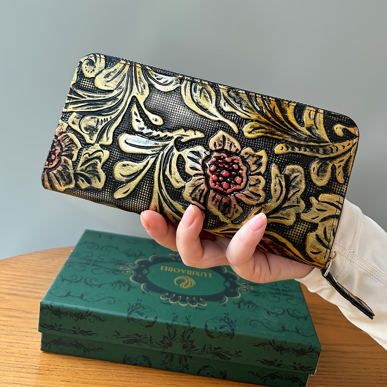 Retro Elegant Flower Pattern Long Wallet. Textured Zipper Around Coin Purse, Classic Large Capacity Credit Card Holder