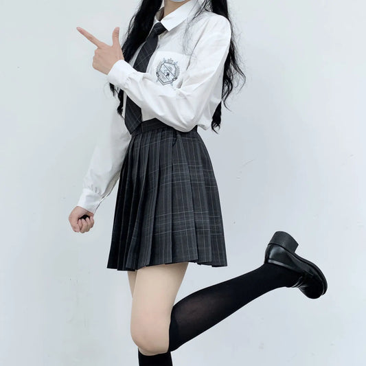 New 2021 Japanese Uniforms Jk Shirts Spring Autumn Preppy School Girls Long Sleeve Embroidered Loose Shirts And Blouses Send Tie