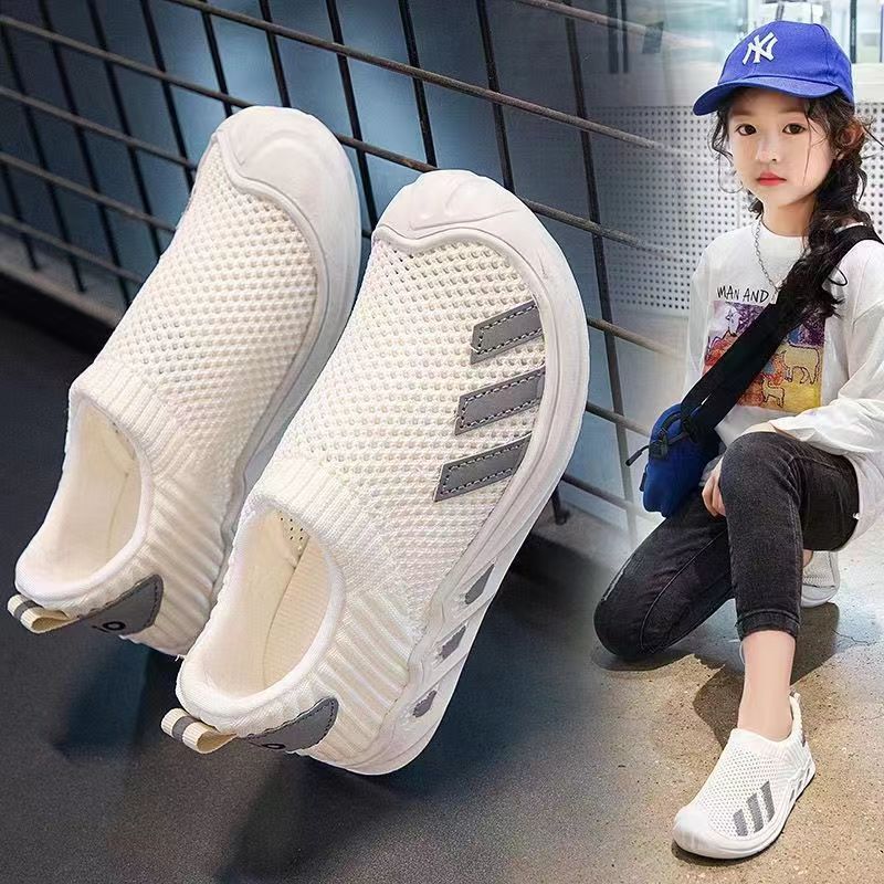 ZllKl  Children's Tennis Shoes  Spring and Autumn New Breathable Boys Coconut Shoes Soft Bottom Non-Slip Slip-on Girls Sneaker Tide