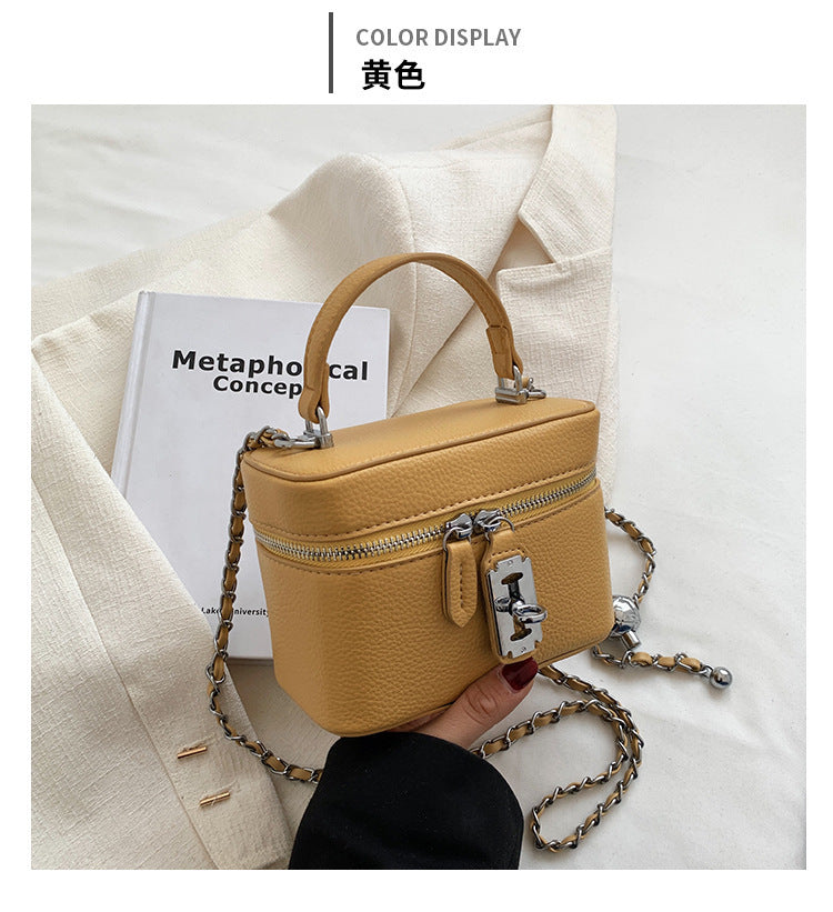 ZllKl  Women's Bag  Spring and Summer New Korean Style Fashion Shoulder Crossbody Small Square Bag Personalized Lock Textured Handbag