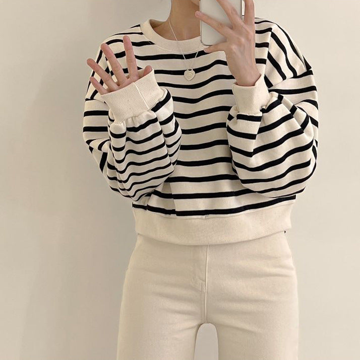 ZLLKL 2025 3-color, striped sweater women's  new short women's clothing loose autumn and winter thickened velvet top thin Korean version