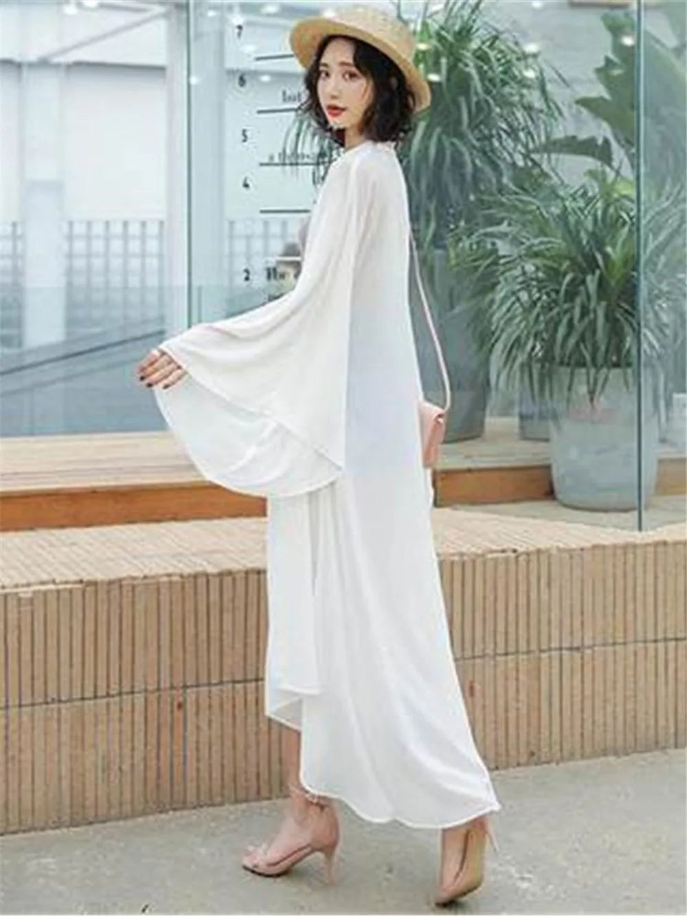 White Black Red Kimono Ladies Sun-protective Women Blouse Summer Batwing Sleeve Long Chiffon Blouse Shirt Loose Kimono Cardigan