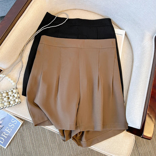 Plus-size women's summer casual shorts elastic waist solid color polyester fabric high waist pants loose comfortable breathable