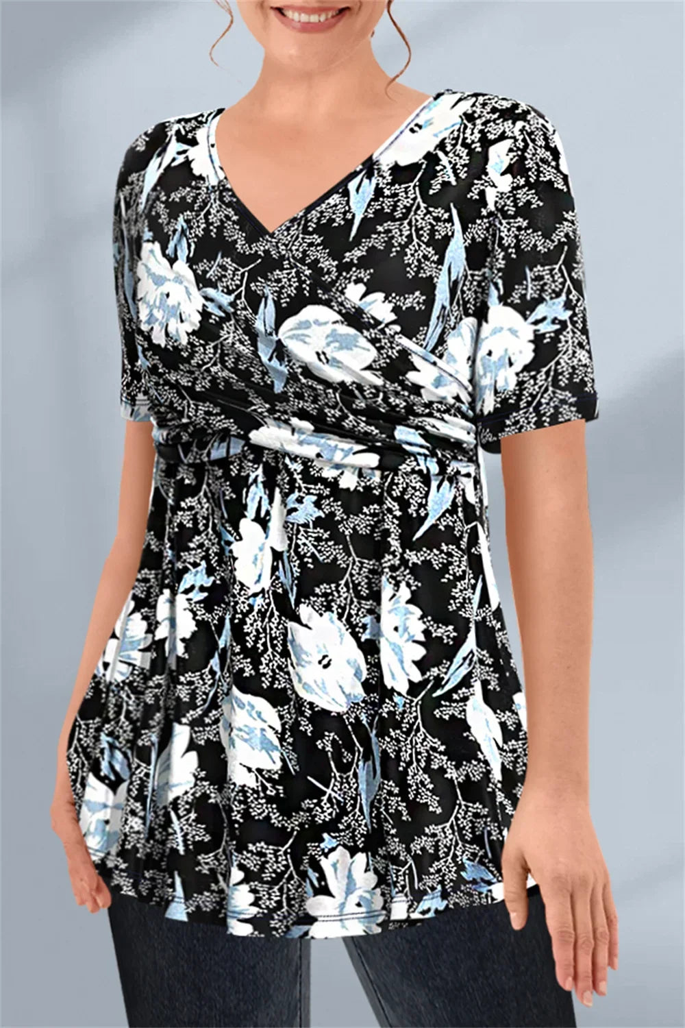 Women's Short Sleeve Plus Size Casual Black Floral Print Cross Knot Pleated Blouse V-Neck Summer T-shirt Female Tee Top Femme