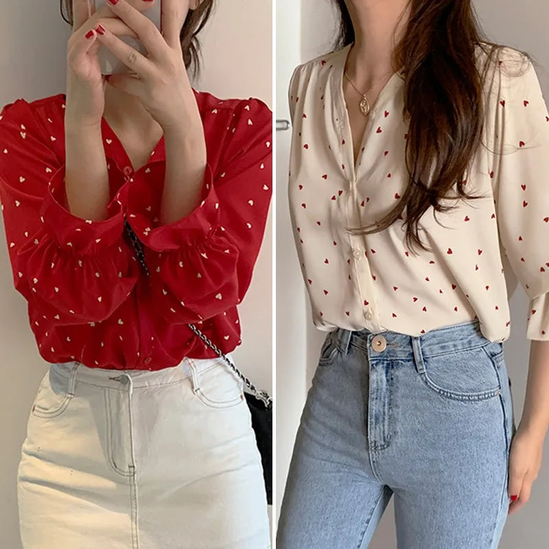 Spring And Autumn Fashion V-neck Love Print Shirt Sweet Fashion Long Sleeve Loose Petal Sleeve Blouse