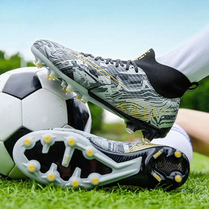 New high-quality men's sell cheap training shoes and sports football boots