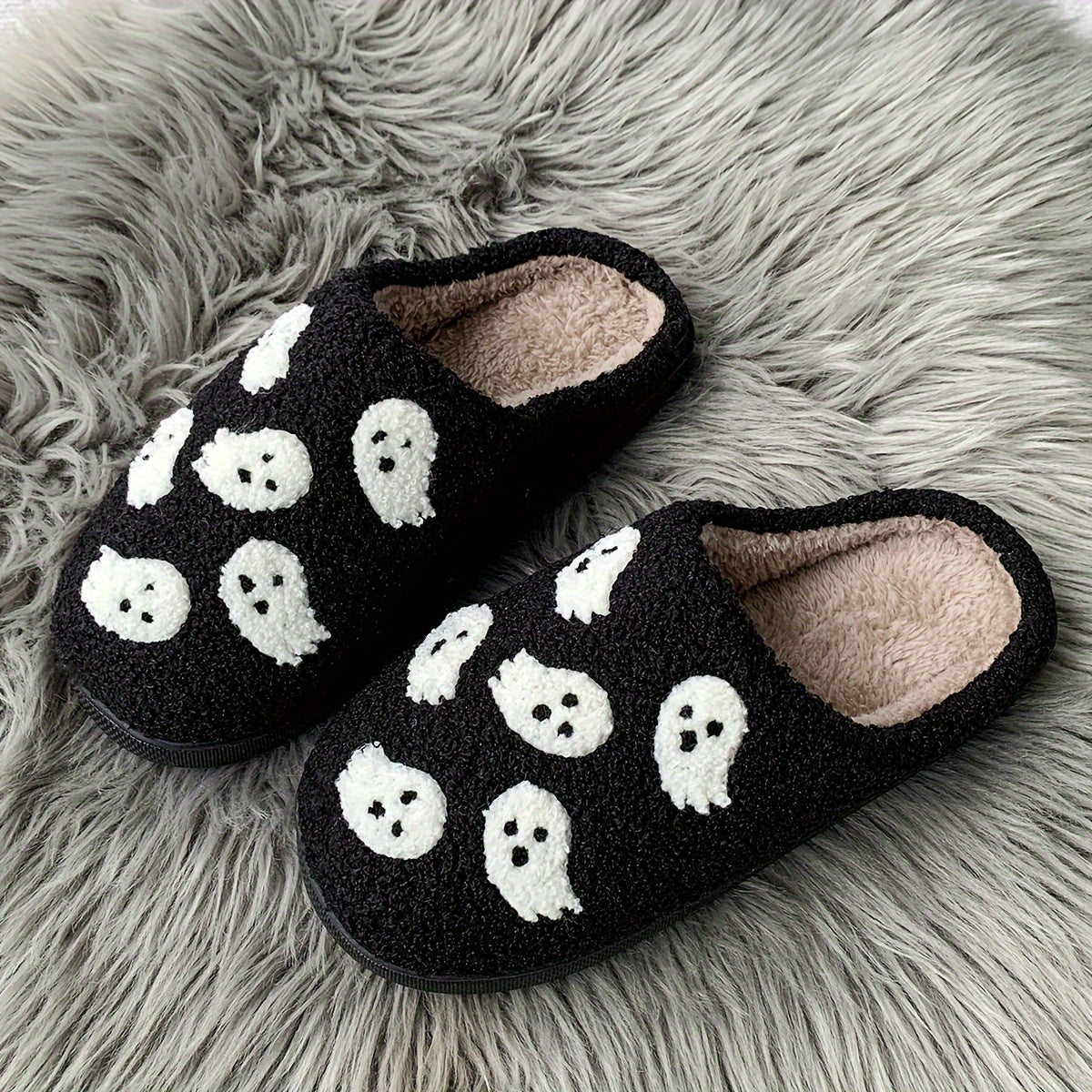 Halloween Ghost Pattern Slippers, Casual Slip On Plush Lined Shoes, Comfortable Indoor Home Slippers Suitable for winter